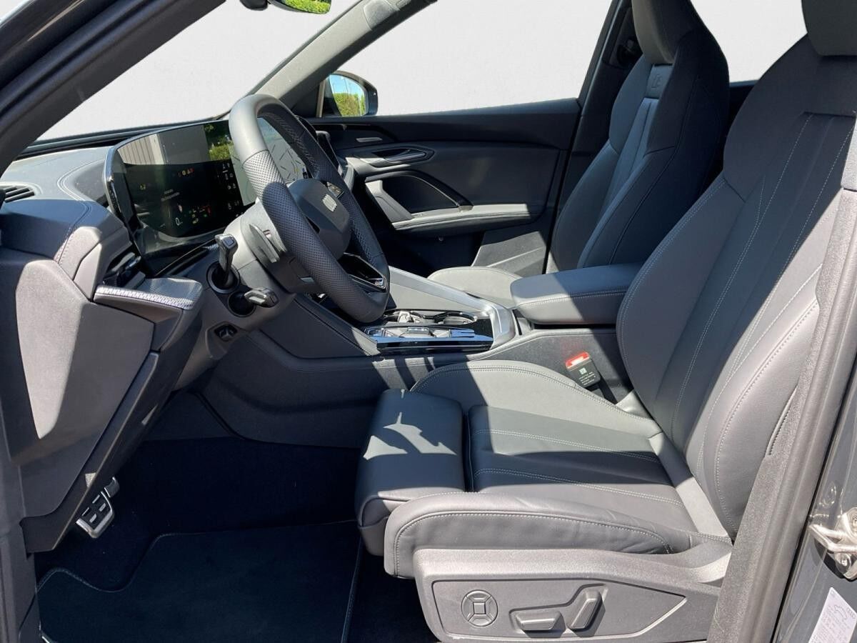 Audi Q5 Sportback TDI quattro S line 360° HuD Luftfed Audi Q5 Sportback TDI quattro S line 360° HuD Luftfed