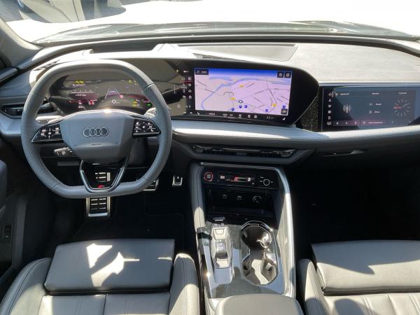 Audi Q5 Sportback TDI quattro S line 360° HuD Luftfed Audi Q5 Sportback TDI quattro S line 360° HuD Luftfed