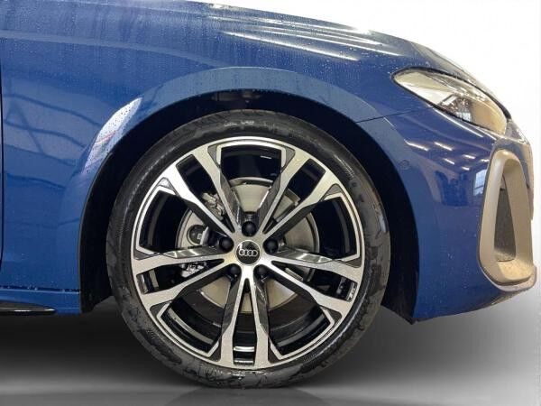 Audi A5 Avant TFSI qu. edition one AHK Matrix LM 20" B&O