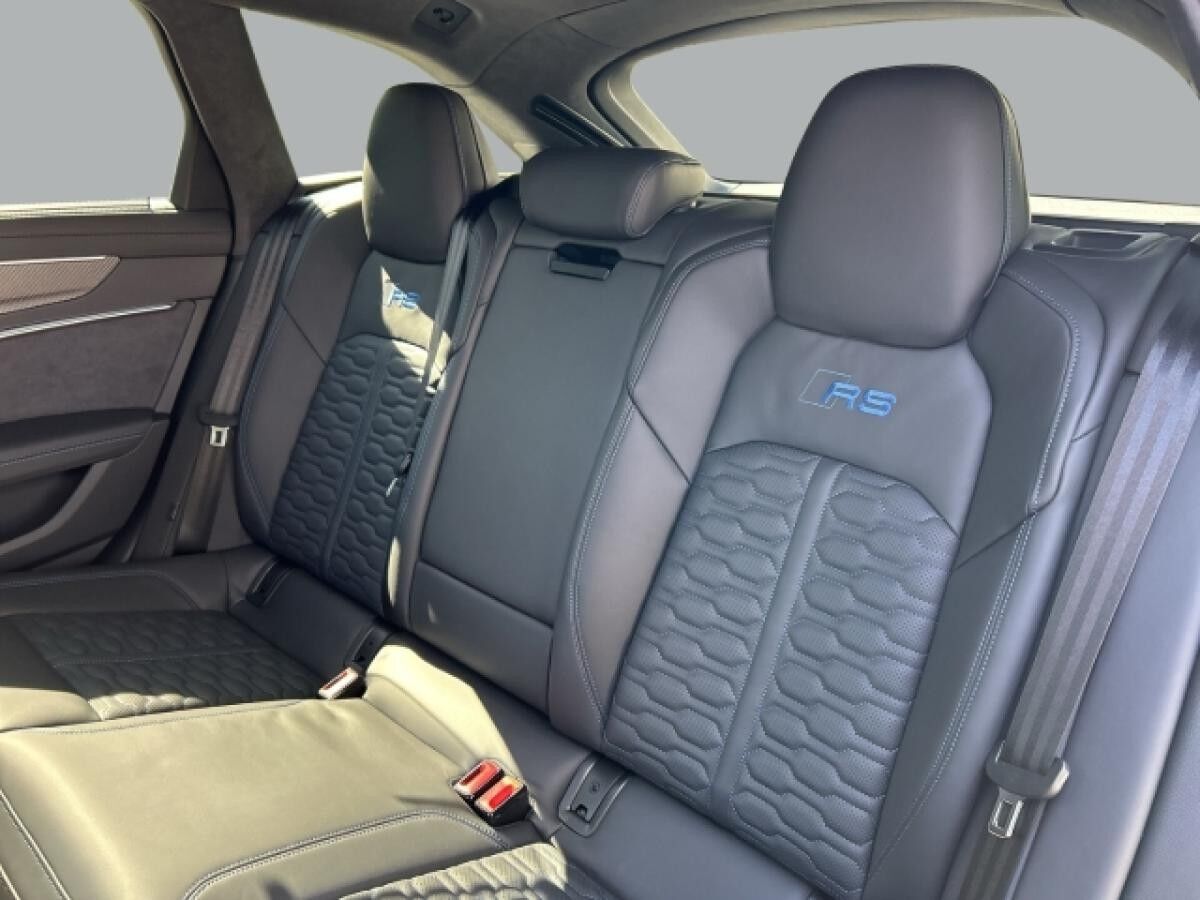 Audi RS6 PERFORMANCE,LASER,PANO,B&O,SPORTABGAS,KERAMIK