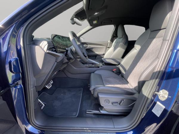 Audi Q5 Sportback TFSI quattro S line Matrix