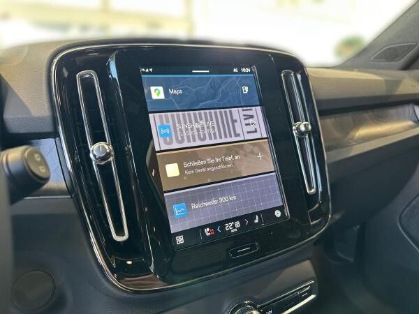 Volvo EX40