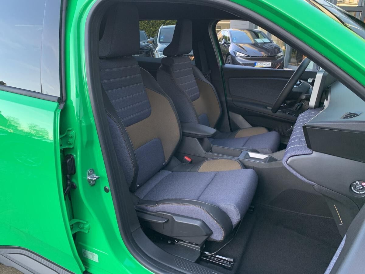 Renault 5 🔥Techno 150 Comfort Range🔥