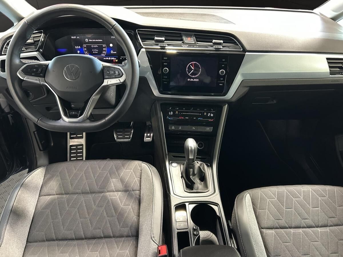 Volkswagen Touran GOAL 1.5 TSI*AHK*CAM*IQ-LIGHT*DSG*SHZ*ACC