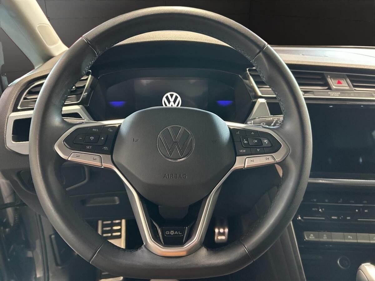 Volkswagen Touran GOAL 1.5 TSI*AHK*CAM*IQ-LIGHT*DSG*SHZ*ACC