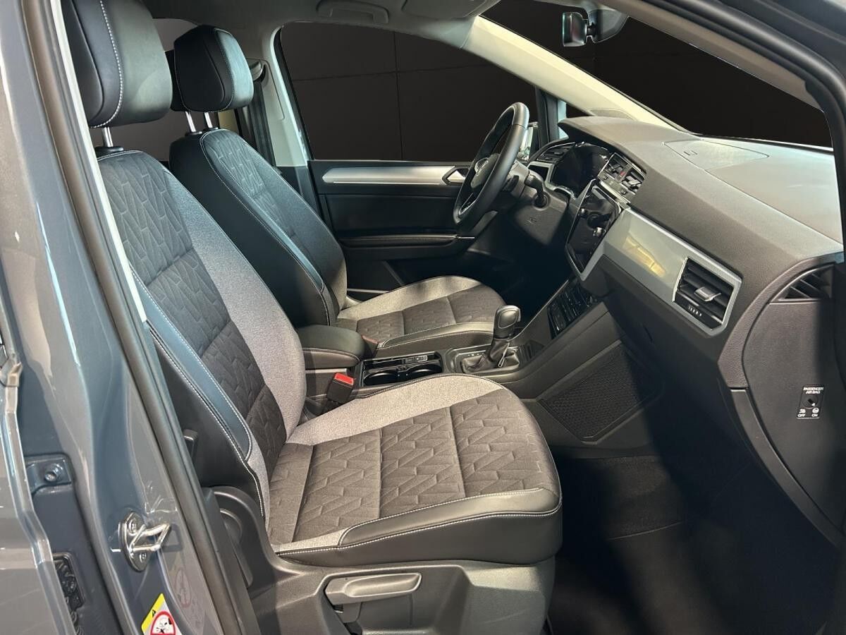 Volkswagen Touran GOAL 1.5 TSI*AHK*CAM*IQ-LIGHT*DSG*SHZ*ACC