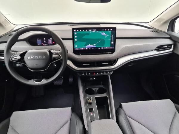 Skoda ENYAQ 60 AHK Pano Matrix W-Pumpe 20