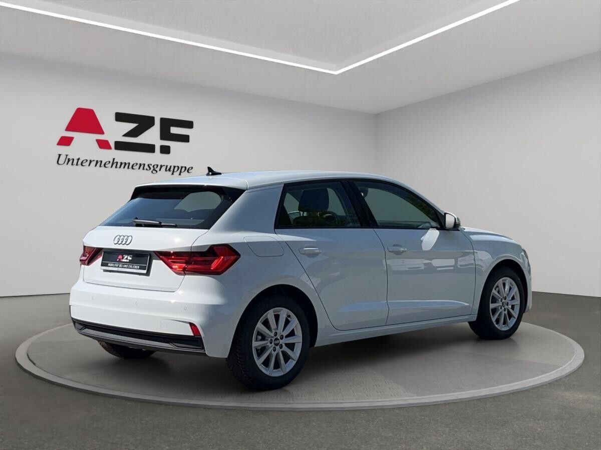 Audi A1 Sportback 30 TFSI S tronic+LED+GRA+GJR