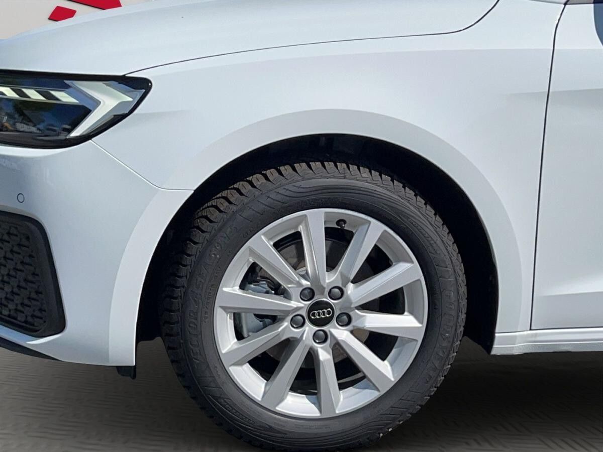 Audi A1 Sportback 30 TFSI S tronic+LED+GRA+GJR