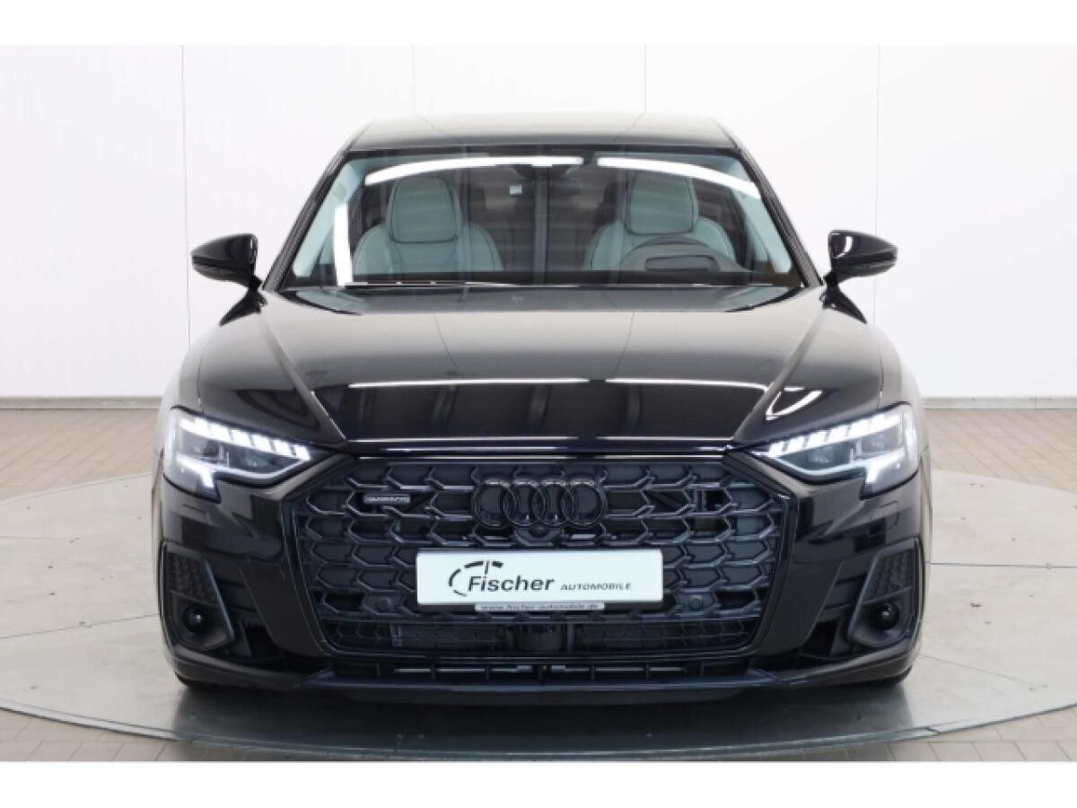 Audi A8 60 TFSI e quattro S line UPE: 162.470,- €