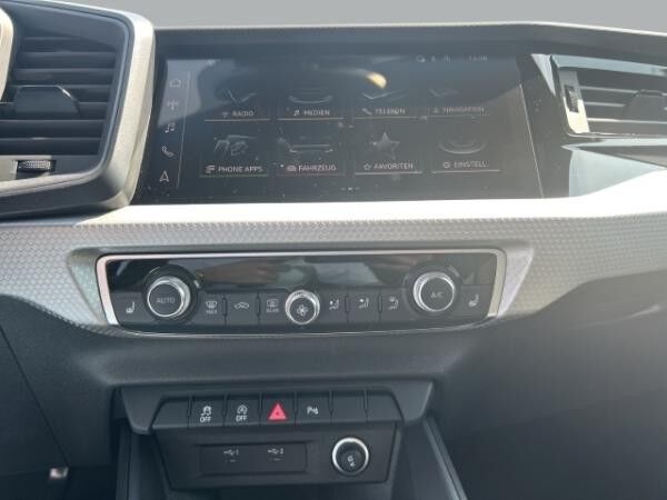Audi A1 ADVANCED 25 TFSI LED,SHZ,PDC,SLINE,CARPLAY