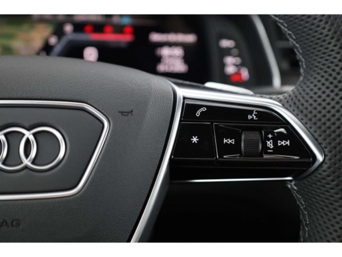 Audi S6 Avant TDI quattro LP: 120.035,- /Pano/B&O/Head-up/RS-Dachkantenspoiler