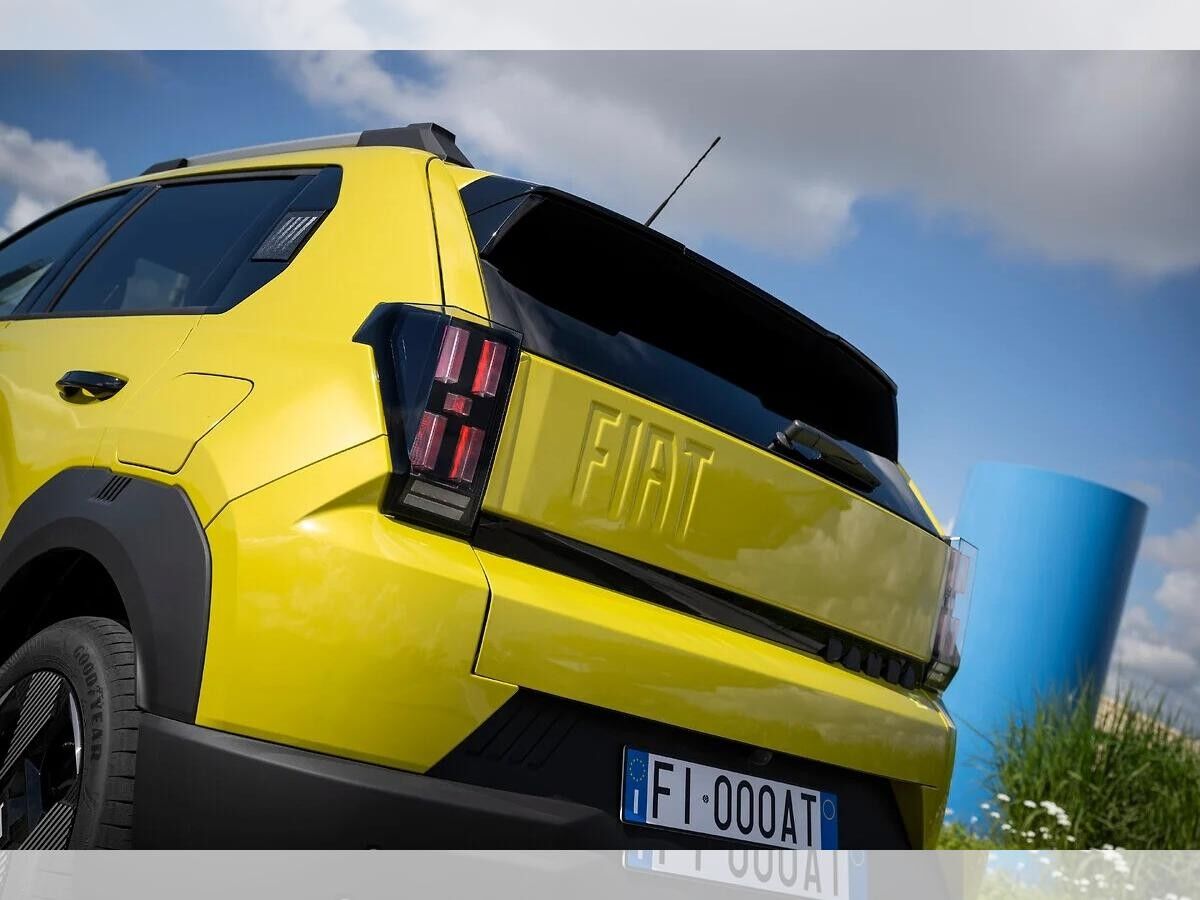 Fiat Grande Panda Sonderaktion zur Bestelleröffnung* Grande Panda La Prima*