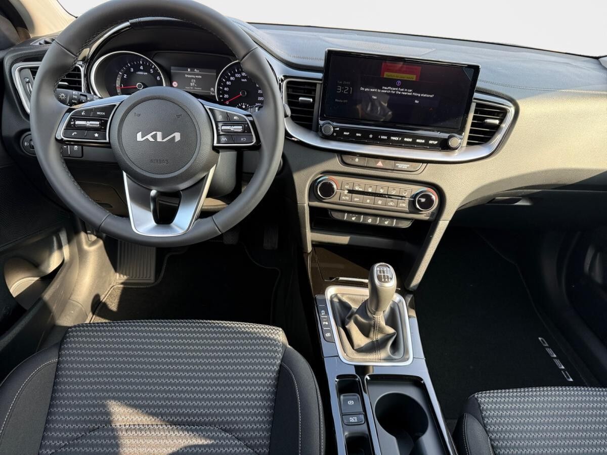 Kia Ceed 1,5T SW Ultimate Edition LED*SHZ*KAMERA*