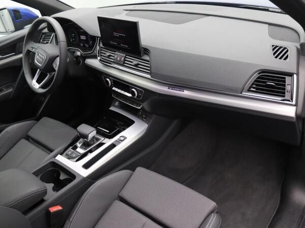 Audi Q5 Sportback 50 TFSIe quattro S-Line / Matrix