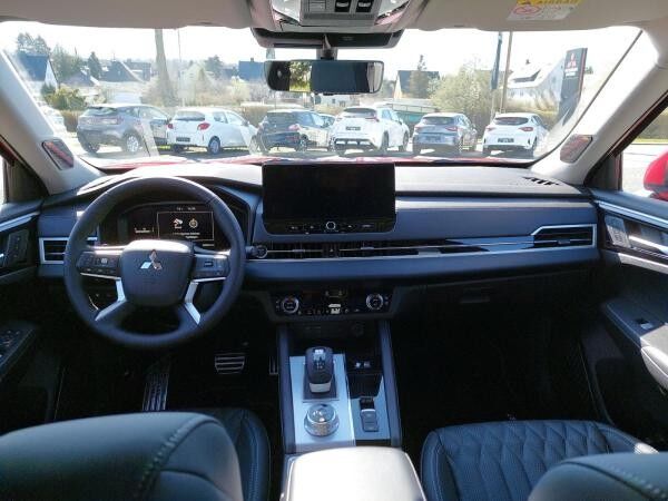 Mitsubishi Outlander Intro Edition Modell 2025