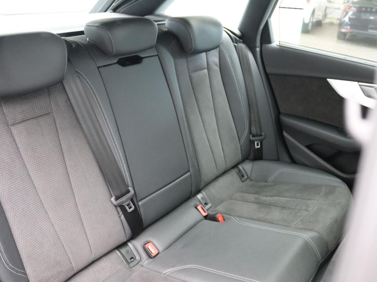 Audi S4 Avant 3.0 TDI quattro / Matrix-LED, Pano, HuD