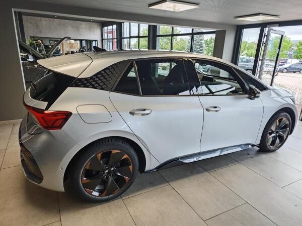 Cupra Born 60kWh 231PS| Cargo Pack | SmartAmbielight