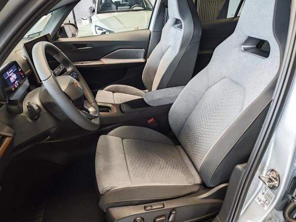 Cupra Born 60kWh 231PS| Cargo Pack | SmartAmbielight