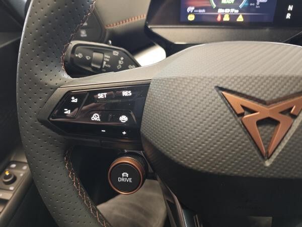 Cupra Born 60kWh 231PS| Cargo Pack | SmartAmbielight