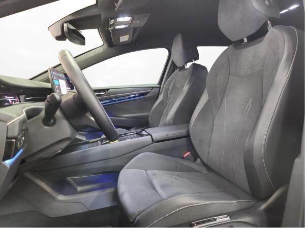 Volkswagen ID.7 Tourer Pro AHK LED LM 20" Navi ACC App-Connect