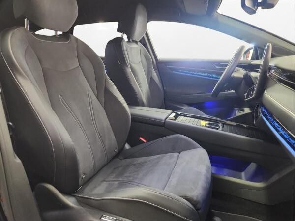 Volkswagen ID.7 Tourer Pro AHK LED LM 20" Navi ACC App-Connect