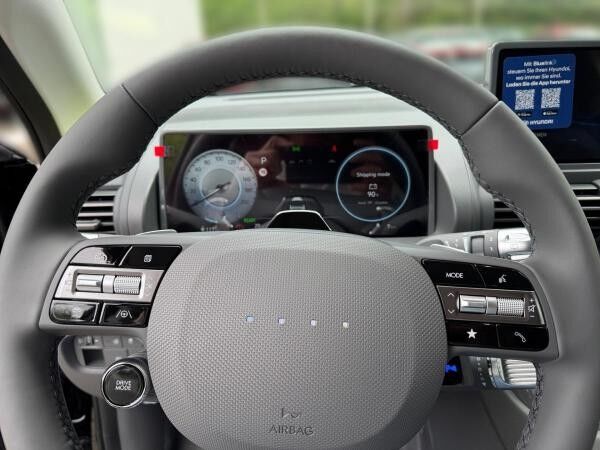 Hyundai Inster ⚡ Cross EV (MY25) 49 kWh ⚡ (115 PS) Effizienz-Paket, Glas-Schiebedach