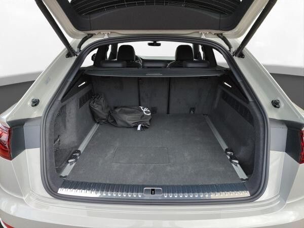 Audi Q8 SUV 55 TFSI e quattro tiptronic