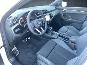 Audi Q3 Sportback S line 35 TFSI S tr. AHK LED ACC 19