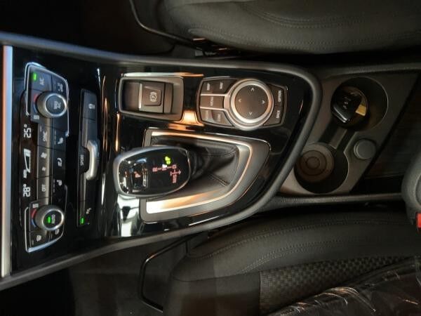 BMW 218 Active Tourer Advantage