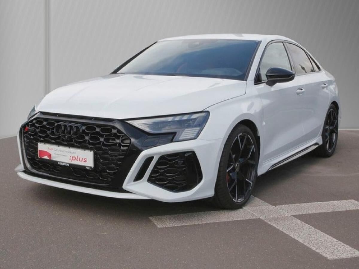 Audi RS3 RS 3 Lim. Sportabgas. 360°Cam Matrix-LED HuD B&O
