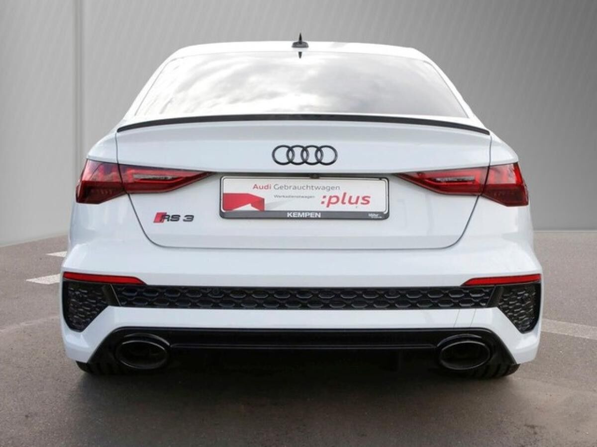 Audi RS3 RS 3 Lim. Sportabgas. 360°Cam Matrix-LED HuD B&O