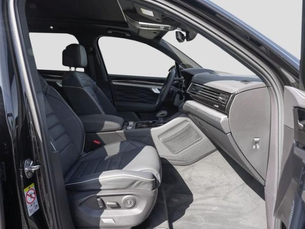 Volkswagen Touareg 3,0 TDI 4MOTION Automatik R-Line AHK WR