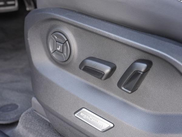 Volkswagen Touareg 3,0 TDI 4MOTION Automatik R-Line AHK WR