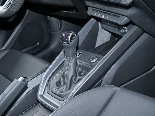 Audi A1 SportbackS line 30 TFSI S tronic / ALW