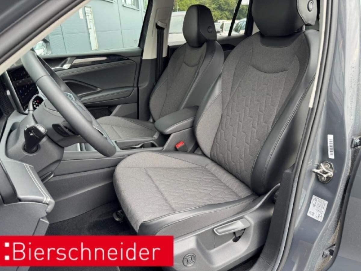 Volkswagen Tiguan 2.0 TDI DSG Life LED NAVI AHK ACC SIDEASS SHZ