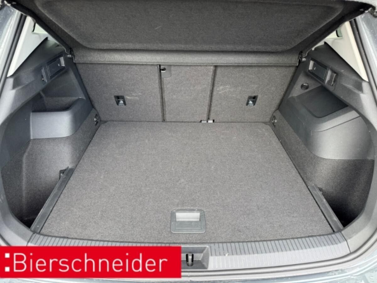 Volkswagen Tiguan 2.0 TDI DSG Life LED NAVI AHK ACC SIDEASS SHZ