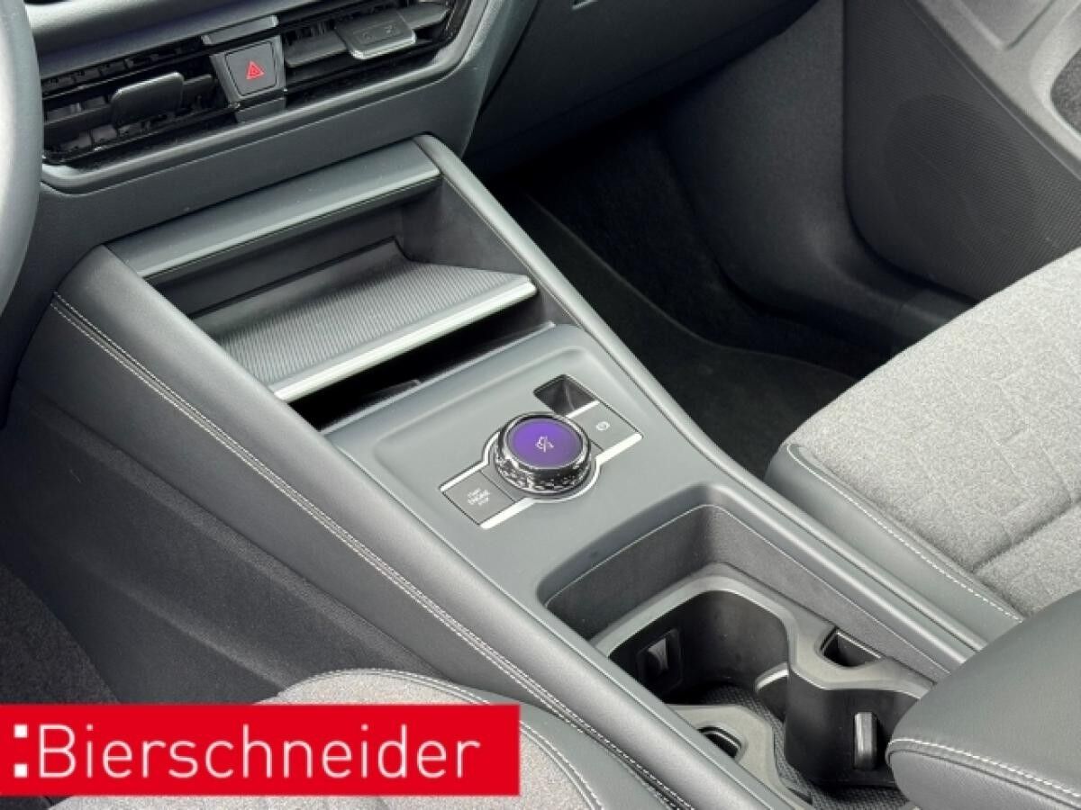 Volkswagen Tiguan 2.0 TDI DSG Life LED NAVI AHK ACC SIDEASS SHZ