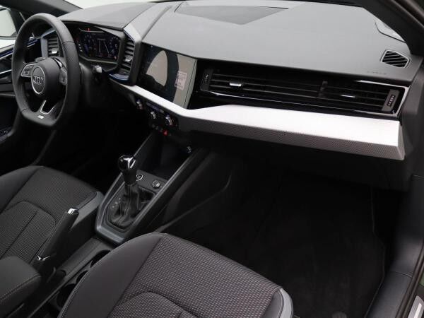 Audi A1 Sportback S line 40 TFSI S tronic | SONOS,LED