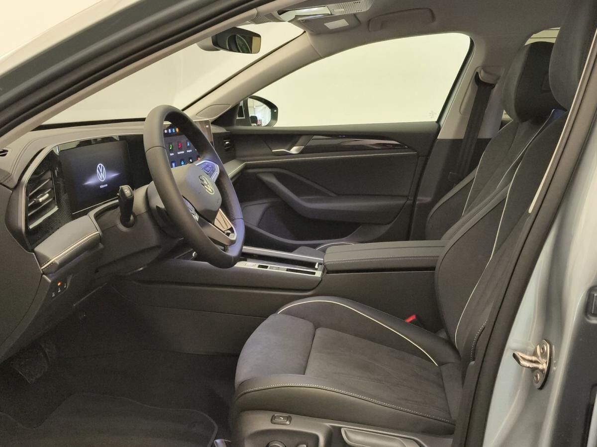 Volkswagen Passat Business 2.0 l TDI DSG*IQ.LIGHT Volkswagen Passat Business 2.0 l TDI DSG*IQ.LIGHT