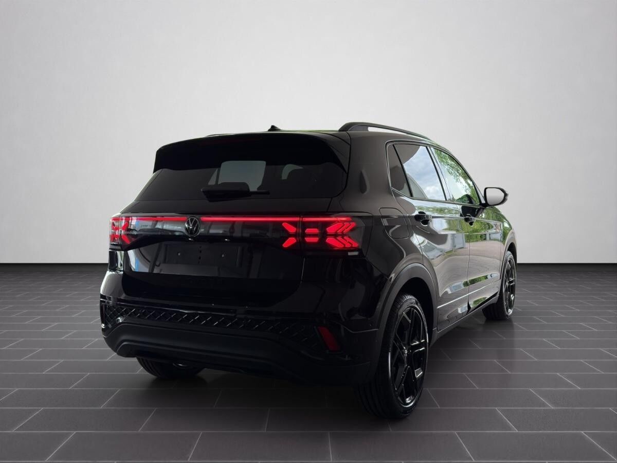 Volkswagen T-Cross R-Line 1.5 TSI DSG BLACKSTYLE AHK KAMERA