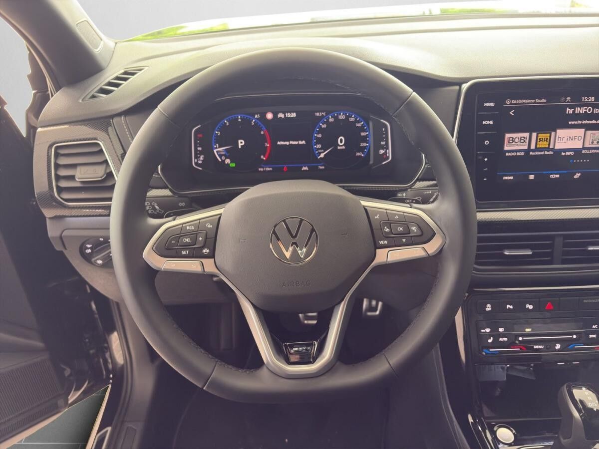 Volkswagen T-Cross R-Line 1.5 TSI DSG BLACKSTYLE AHK KAMERA