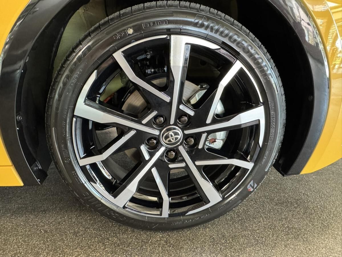 Toyota Prius Plug-in Hybrid EXECUTIVE | umfassende Ausstattung | 223 PS | sofort verfügbar