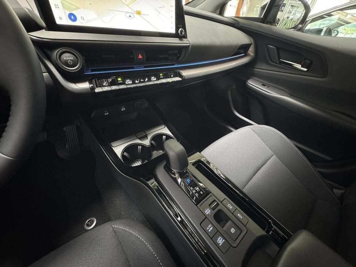 Toyota Prius Plug-in Hybrid EXECUTIVE | umfassende Ausstattung | 223 PS | sofort verfügbar