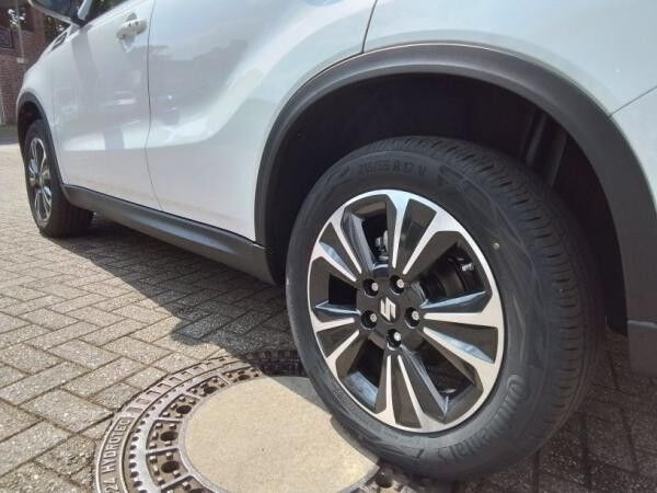 Suzuki Vitara Comfort+ SOFORT verfügbare 129PS ❤️ HYBRID ⏱ Keyless, Sitzheizung, Navi, R-Cam, App Link ❗❗❗❗
