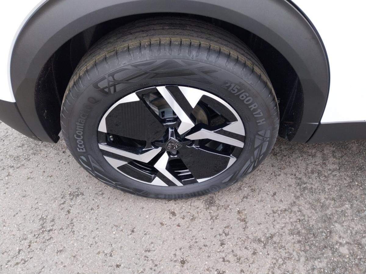 Peugeot 2008 ALLURE HYBRID 145 e-DSC6