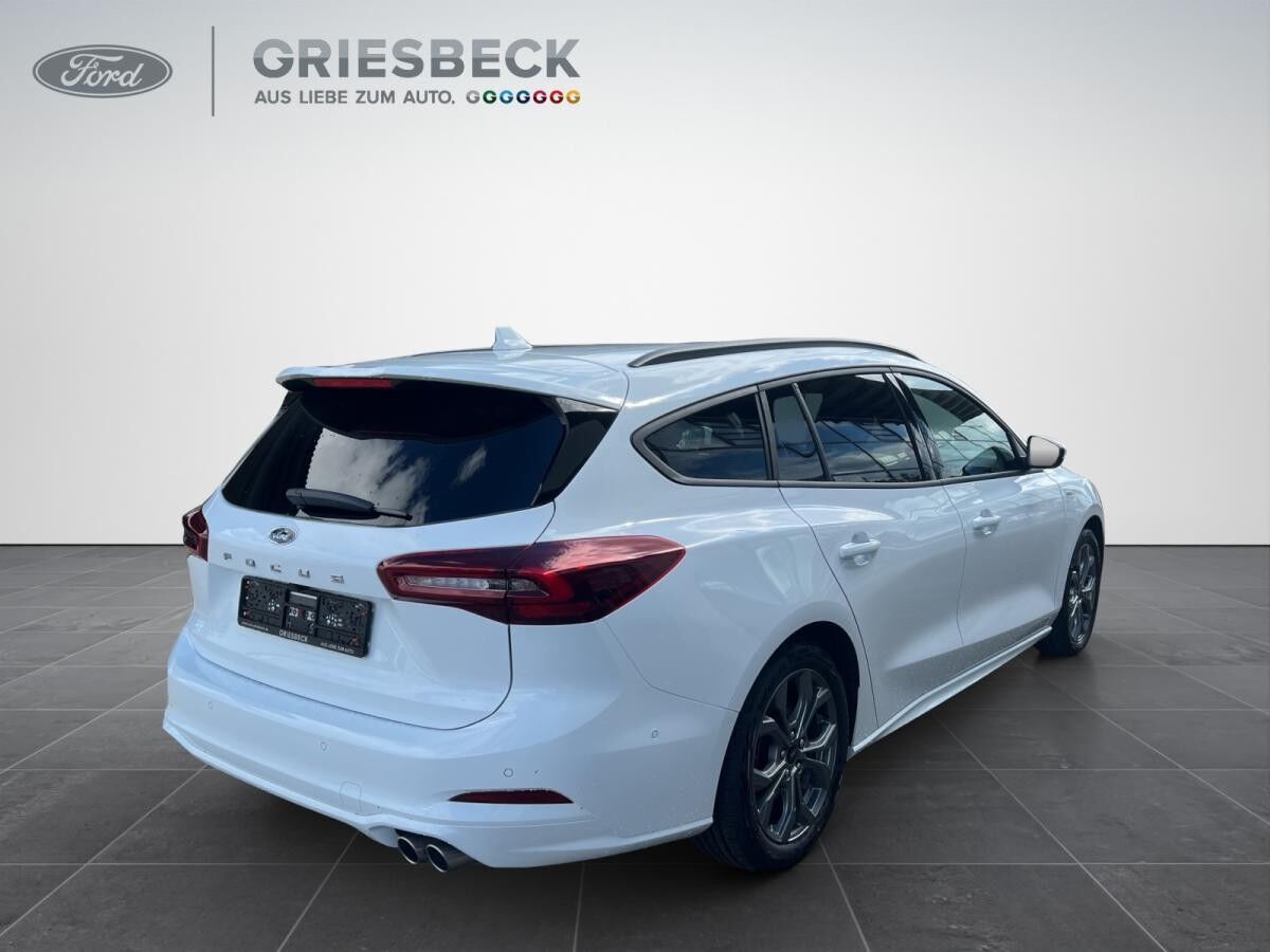 Ford Focus Turnier ST-Line ACC SpurH LM