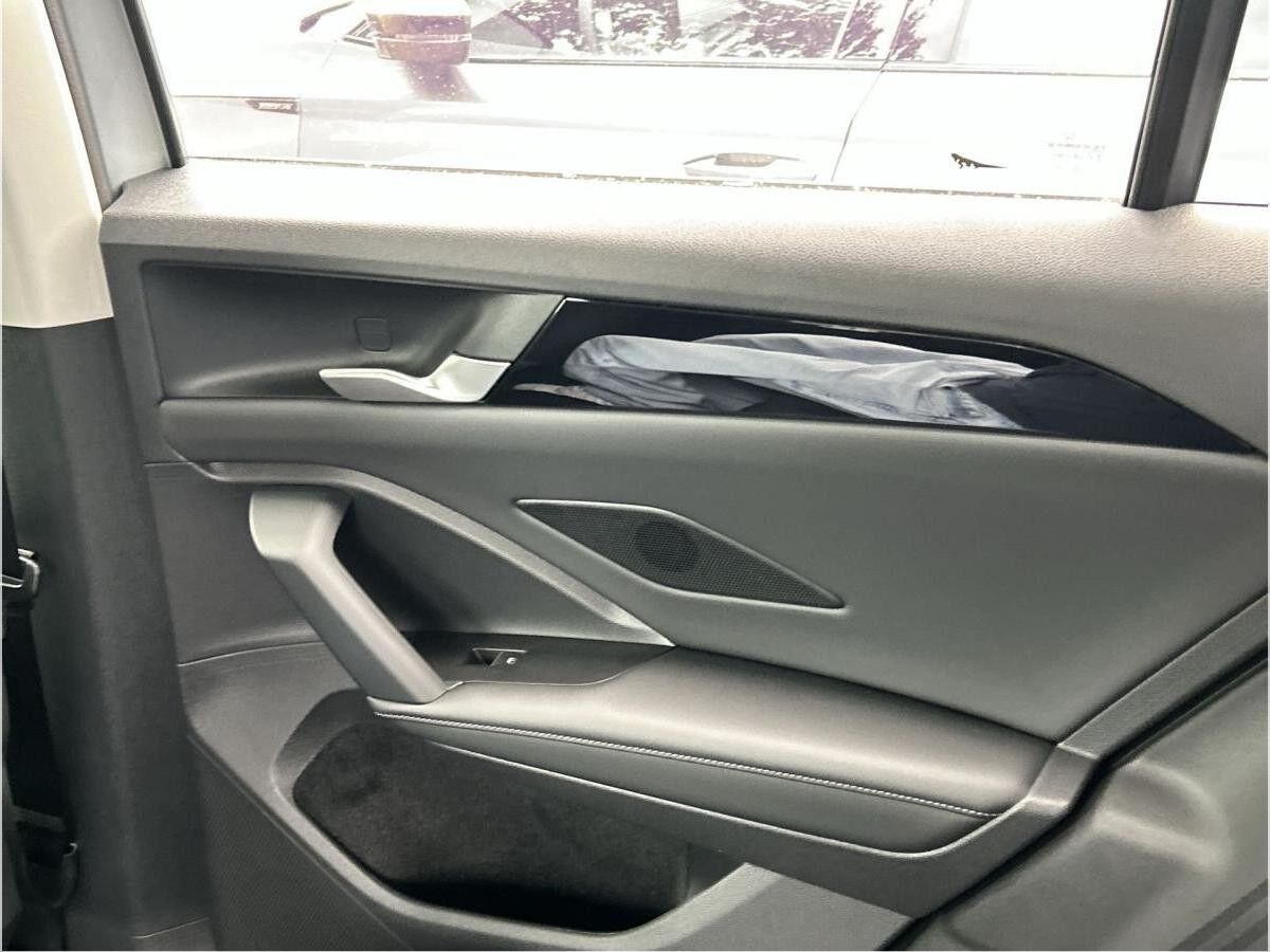 Volkswagen Tiguan 1.5 eTSI DSG OPF Elegance SOFORT VERFÜGBAR AHK IQ.Drive IQ.Light GJR