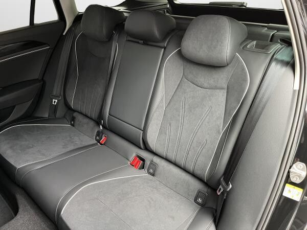 Volkswagen Passat Variant 2.0 TDI DSG Business