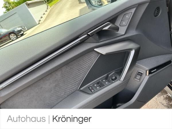 Audi RS3 Limousine 2.5 TFSI quattro HUD Massage